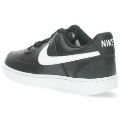 Zwarte sneakers