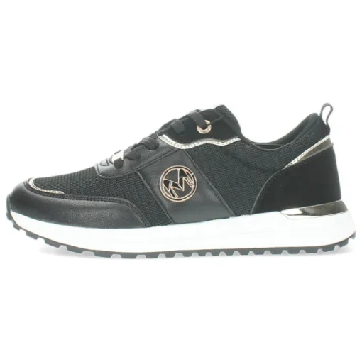 Zwarte sneakers