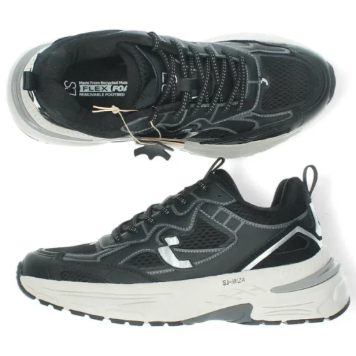 Zwarte sneakers