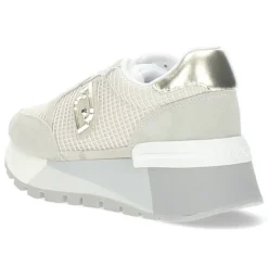 Beige plateau sneakers