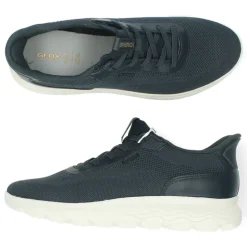 Blauwe sneakers