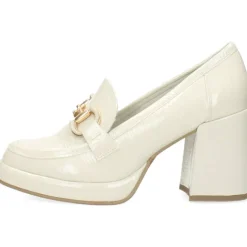 Ecru mocassins op hak