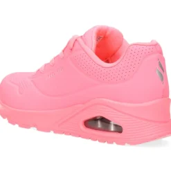 Fluo roze sneakers