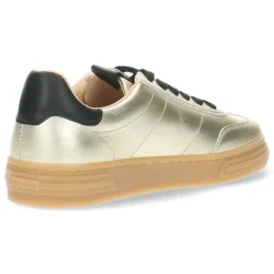 Gouden sneakers