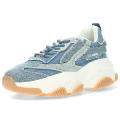 Jeansblauwe sneakers