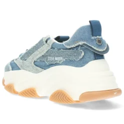 Jeansblauwe sneakers