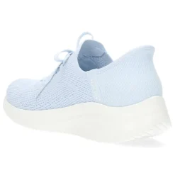 Lichtblauwe sneakers