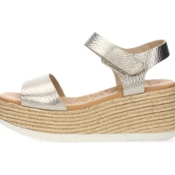 Metallic bronzen sandalen