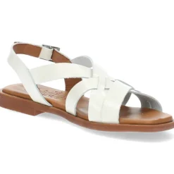 Witte sandalen