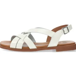 Witte sandalen