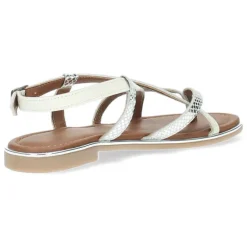 Witte sandalen