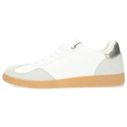 Witte sneakers