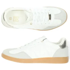 Witte sneakers