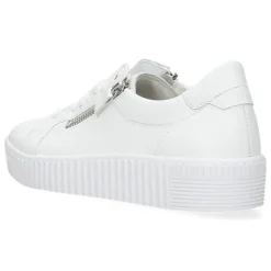 Witte sneakers