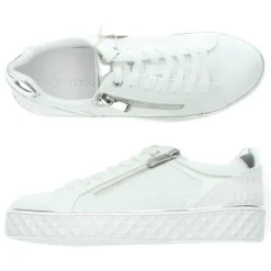 Witte sneakers