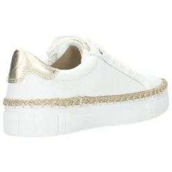 Witte sneakers