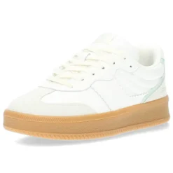 Witte sneakers