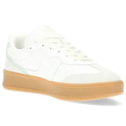 Witte sneakers