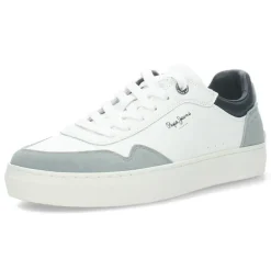 Witte sneakers