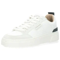 Witte sneakers