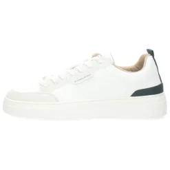 Witte sneakers