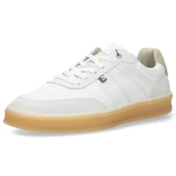 Witte sneakers