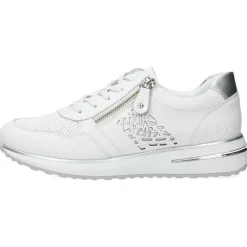 Witte sneakers