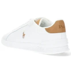 Witte sneakers