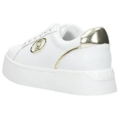 Witte sneakers