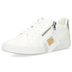 Witte sneakers