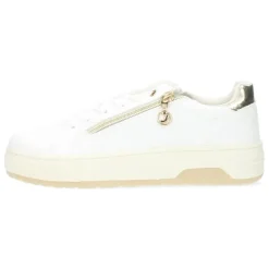 Witte sneakers