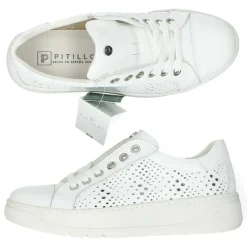 Witte sneakers
