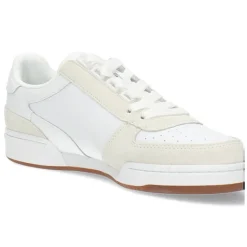 Witte sneakers