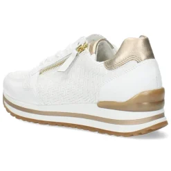 Witte sneakers