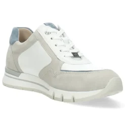 Witte sneakers