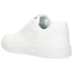 Witte sneakers